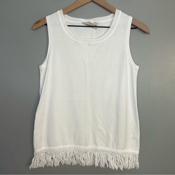 Sail To Sable White Sleeveless Sweater with Fringe Trim, Size XS - Picture 2 of 7